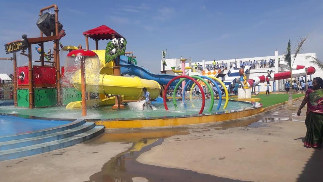 Chill Out Resort Perundurai Exterior photo